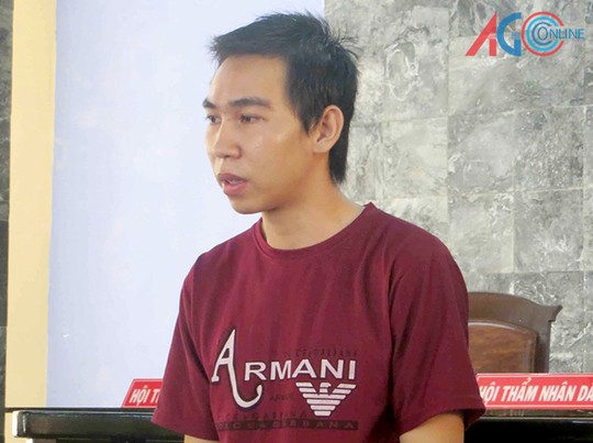 Giận cha suốt ngày say xỉn, con giết bạn nhậu của cha