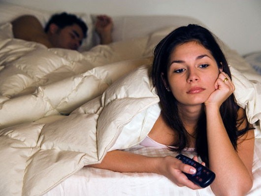 Khi nào gần gũi , tôi cũng phải năn nỉ, xin phép vợ