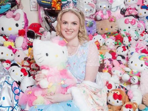 Chia tay bạn trai vì mèo Kitty