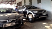 Cảnh giác mua xe ô-tô du lịch giá rẻ ở Lào Cai