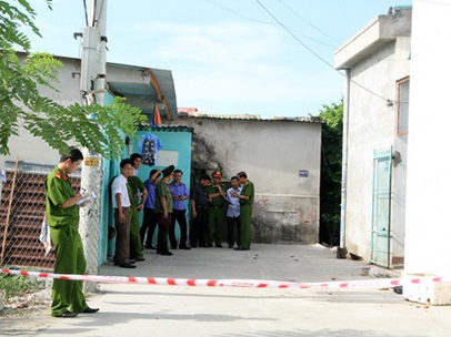 Nữ công nhân đang mang bầu bị giết trong phòng trọ
