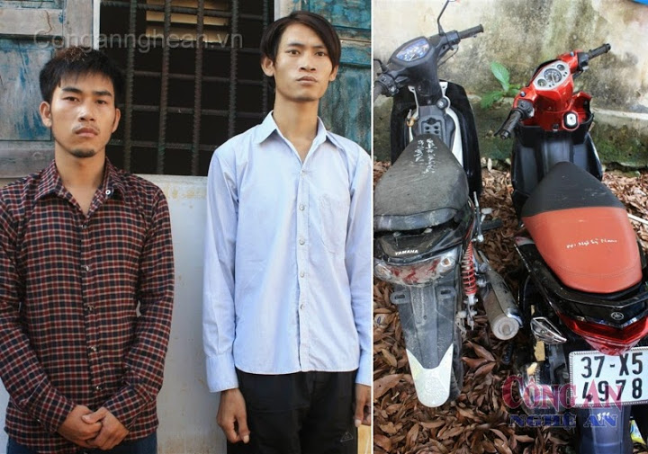 Ổ nhóm trộm xe máy núp bóng bán quần áo