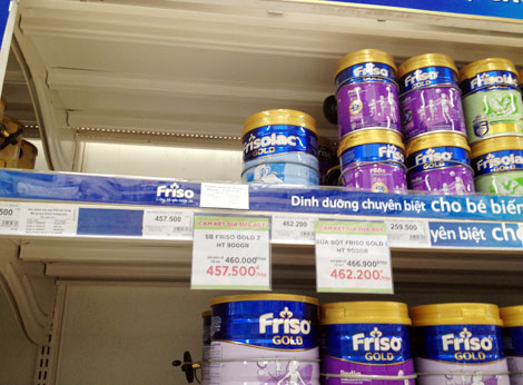 Sữa đồng loạt giảm giá, người tiêu dùng hưởng lợi