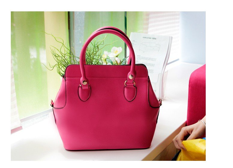 Nguy hại tiềm ẩn trong túi xách thời trang