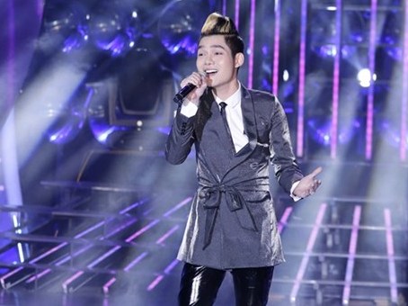 Thảm họa con nuôi Hoài Linh và chuyện xã hội đen thu nhỏ showbiz Việt