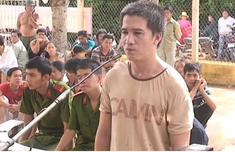 Phạt 24 năm tù 3 đối tượng mua bán ma tuý