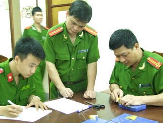 Lật tẩy tội lỗi đường dây buôn 510 bánh heroin