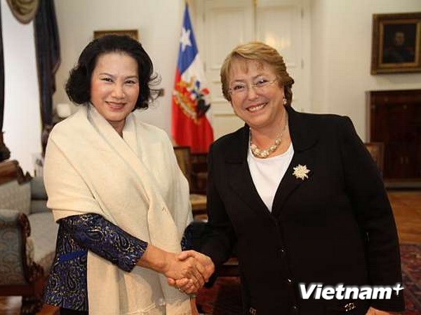  Tổng thống Bachelet tiếp Phó Chủ tịch Quốc hội Nguyễn Thị Kim Ngân (Ảnh: Quang Sơn/Vietnam+)