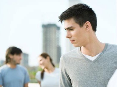 Vợ nói dối đi công tác rồi vào nhà nghỉ buổi trưa