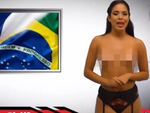 Hot Nữ MC World Cup thoát y dẫn tin