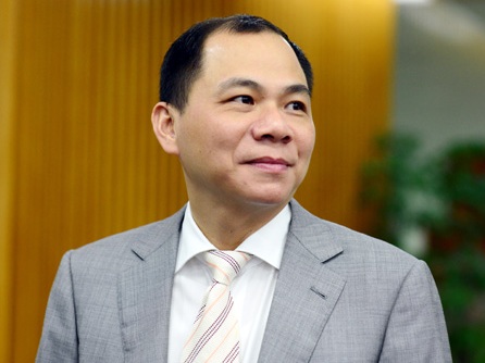 Xứng danh tỷ phú, vợ chồng ông Vượng kiếm 1500 tỷ ngày