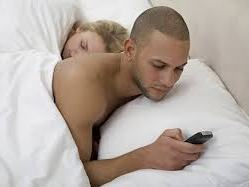 Quen thủ dâm từ khi vợ lạnh nhạt