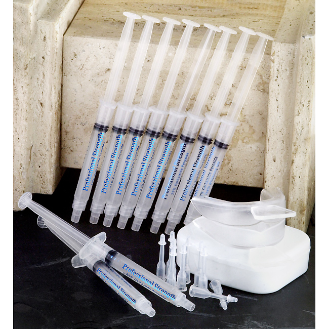 Tiền mất tật mang vì thuốc tẩy trắng răng