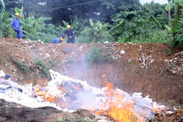Chống thuốc lá lậu - khó chặn từ gốc