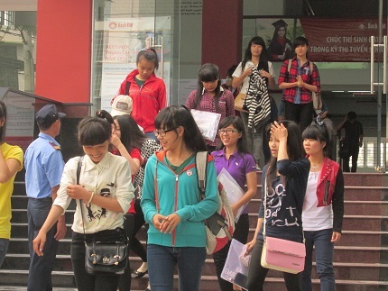 TPHCM 3 thí sinh bị đình chỉ trong buổi thi Cao đẳng sáng nay