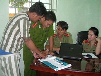 Bình Dương Khởi tố 26 đối tượng trong các đường dây cá độ qua mạng