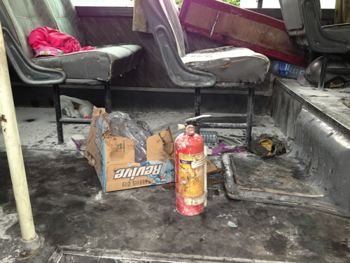 Xe khách bốc cháy trong hầm Hải Vân