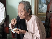 Cụ bà 121 tuổi xác lập Kỷ lục Guinness Việt Nam