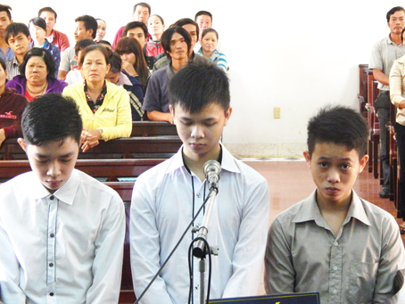 Ghen tuông tuổi học trò