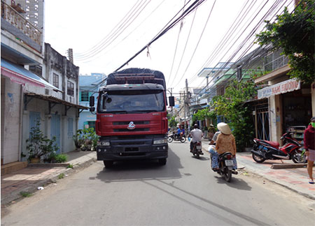 Lái xe tải tự thú sau 5 ngày bỏ trốn