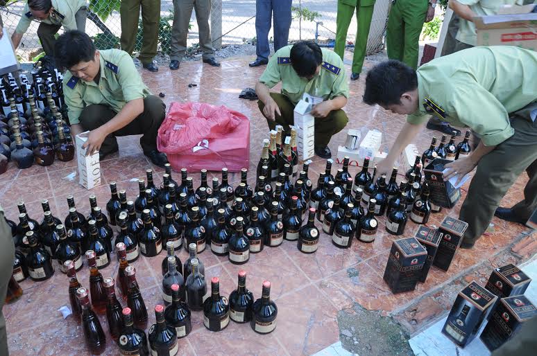 Hơn nửa số vụ buôn lậu không xử lý được chủ hàng