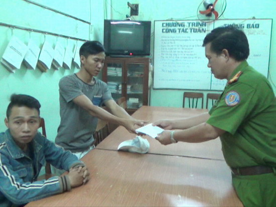 Giữa đường thấy chuyện bất bằng