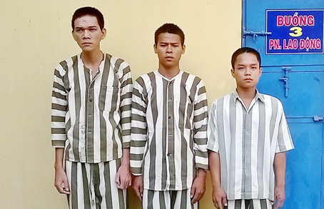 Cướp tài sản, 4 bị can bị đề nghị truy tố