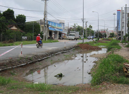 Rào chắn công trình quá sơ sài