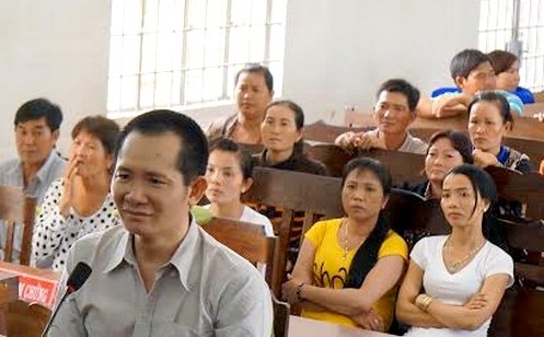 Bị đòi nợ, đâm chết người