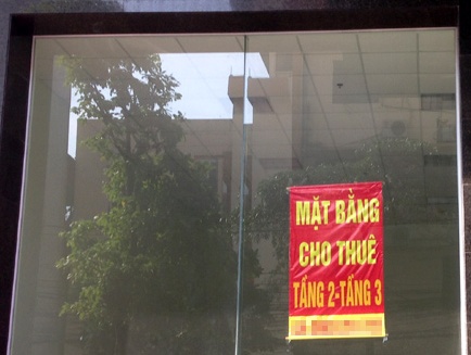 Bỏ hoang tầng 1 Nét lạ chung cư Hà Nội