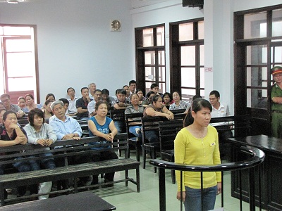 Hoãn xử vụ cán bộ Phòng cảnh sát giao thông gây thiệt hại hơn 2 tỷ đồng