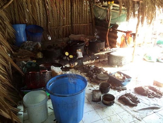 Hãi hùng với công nghệ làm khô bò đen từ  phổi heo