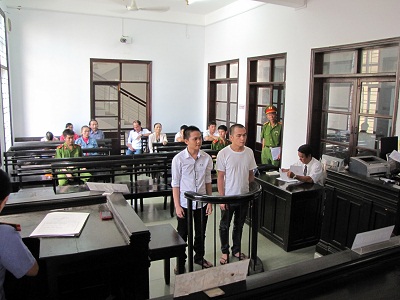 Trả giá vì mua bán cần sa