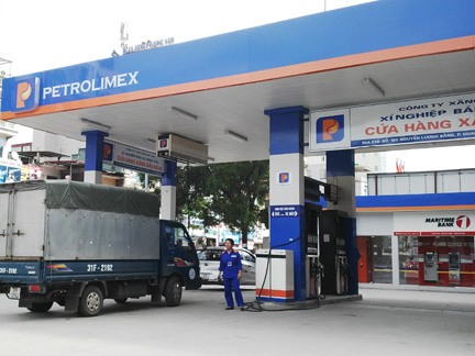 Petrolimex lãi 260 tỷ đồng từ kinh doanh xăng dầu