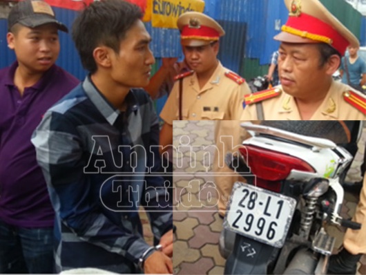 Mang tay công, đi xe bị phá khóa còn chày cối cãi là xe của bạn