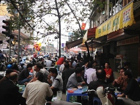 Quán bình dân Khách ăn 100 ngàn bị chửi