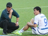 Thầy cũ của Văn Quyến, Công Vinh tin U19 Việt Nam thành công tại V-League