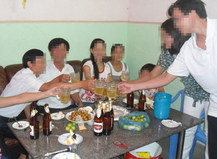 Cấm bán rượu, bia sau 22 giờ Còn nhiều quan ngại về tính khả thi