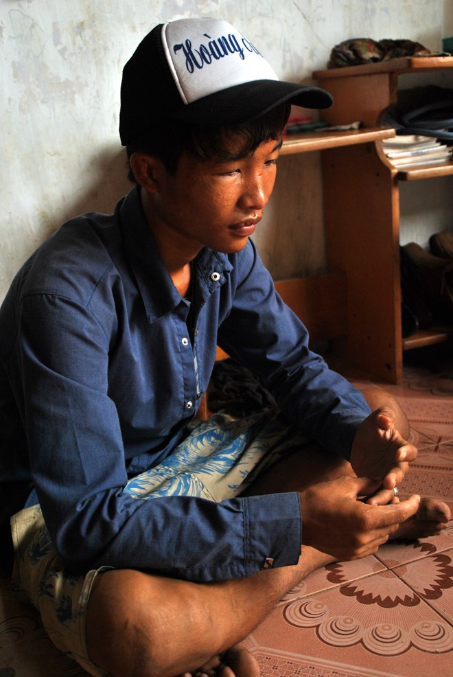 Có nhà mới, Hào Anh đuổi cha mẹ ra đường