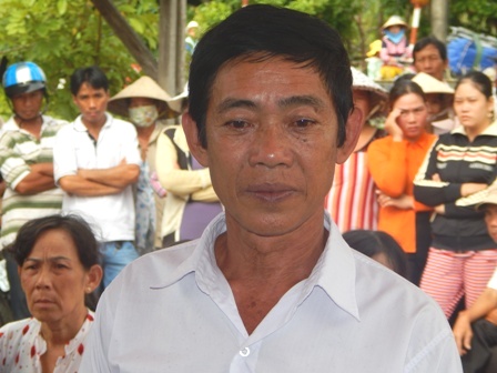 Chém vợ - lãnh 6 tháng tù