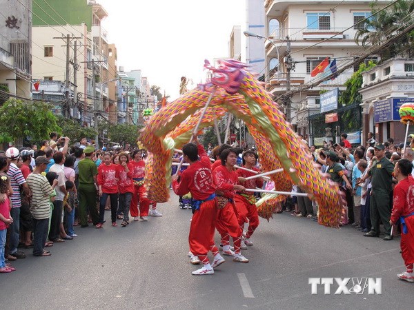Múa lân sư rồng - nét văn hóa dân gian đặc sắc dịp Tết Trung Thu