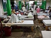 Hơn 2 000 người tử vong do nhiễm virus Ebola