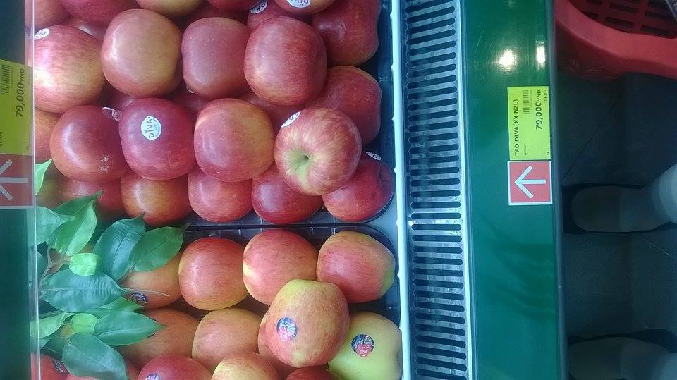 Lotte Mart bán hàng kém chất lượng, xúc phạm khách hàng