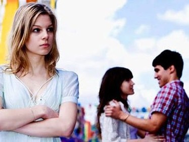 Bị chồng chán vì học quá nhiều