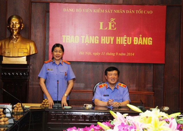 Đồng chí Nguyễn Thị Thủy Khiêm, Bí thư Đảng ủy, Phó Viện trưởng VKSNDTC phát biểu tại buổi Lễ