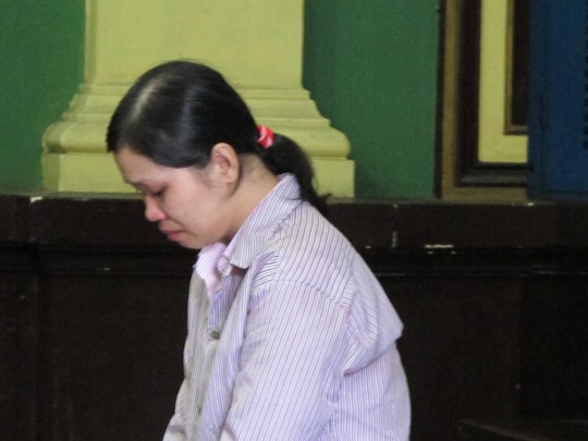 Đốt chồng cho bõ tức, vợ ngồi tù 16 năm