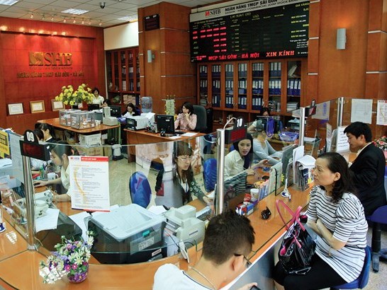 Nở rộ ngân hàng đòi nợ qua tin nhắn