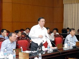 Thống nhất tăng thuế thuốc lá, bia, rượu