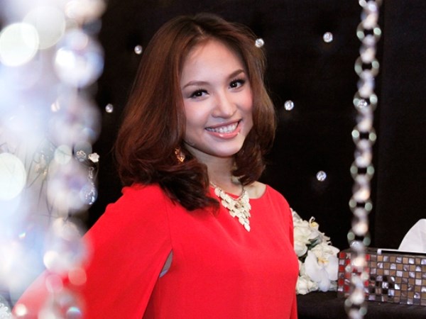 Thanh Vân Hugo thay Thanh Bạch làm MC Tìm kiếm tài năng Việt