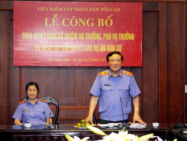 Viện trưởng VKSNDTC Nguyễn Hòa Bình phát biểu tại buổi Lễ 